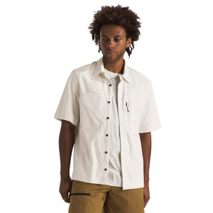 Camisa S/S Lightrange para hombre color blanco