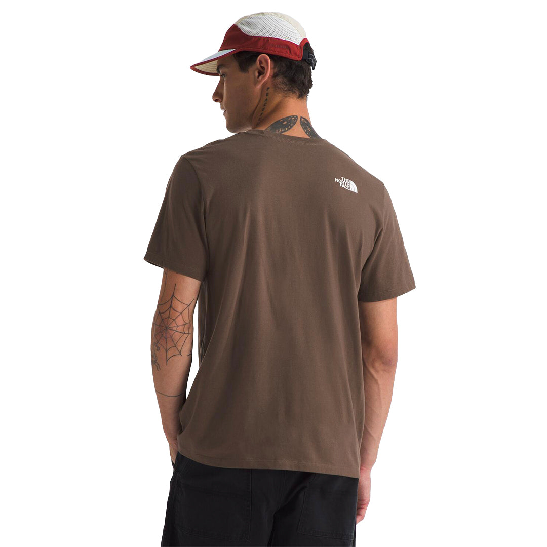 Camiseta S/S Half Dome para hombre color café